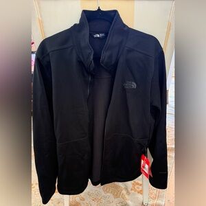 The North Face Men’s Apex Zip-Up Jacket. Black Large. NWT.